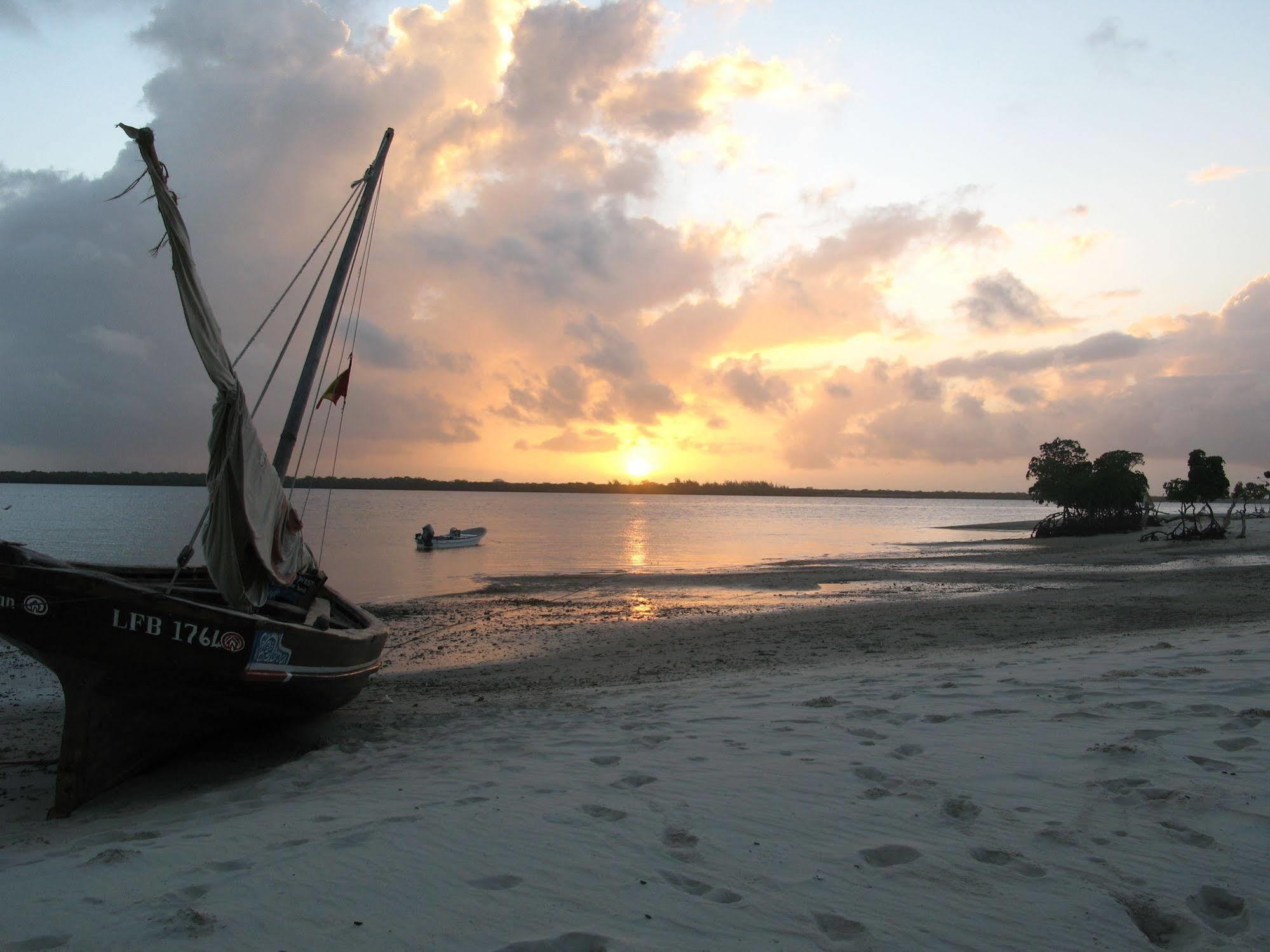 The Red Pepper House Hotel Lamu Exterior photo