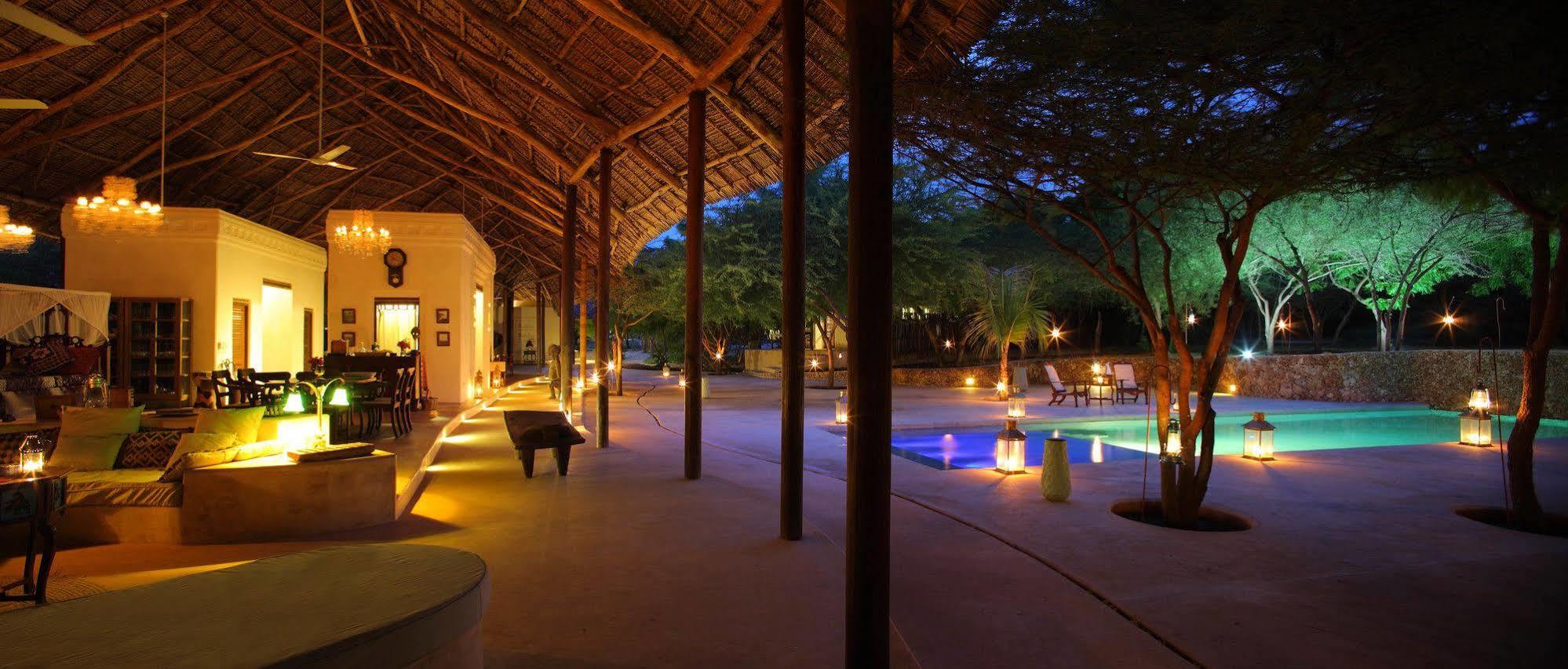 The Red Pepper House Hotel Lamu Exterior photo